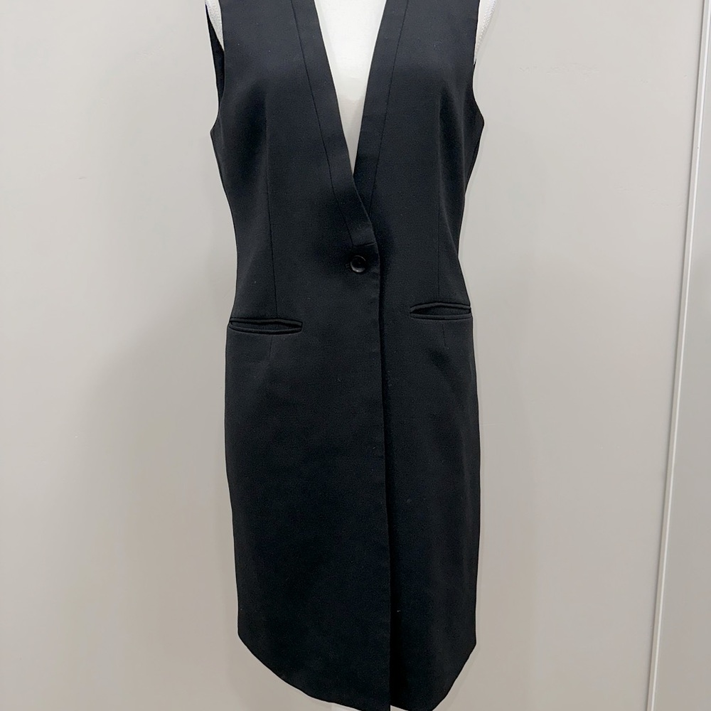 BCBG MAXAZRIA Vest - size Small in Black